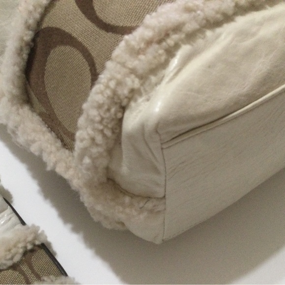 Coach Signature and Sherpa Trim Tote and Wristlet Bundle - Picture 5 of 11